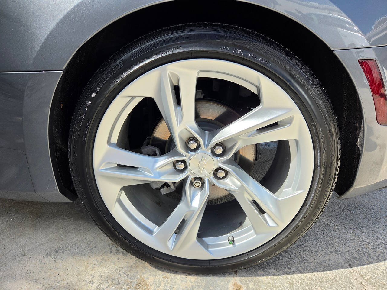 Used 2021 Chevrolet Camaro LT RWD image 14