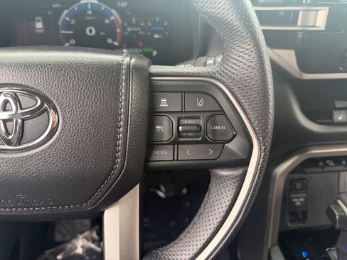 Certified 2025 Toyota Sequoia SR5 AWD/4WD image 20