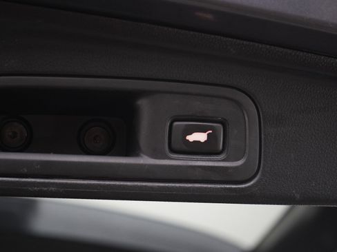 Used 2021 Honda Pilot Black Edition image 19