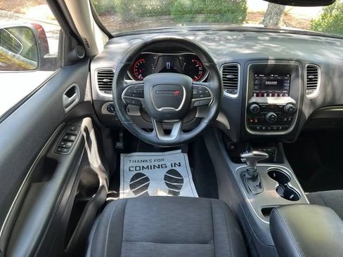 Used 2019 Dodge Durango SXT AWD/4WD image 32