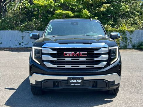 New 2026 GMC Sierra 1500 SLE w/ X31 Off-Road Package AWD/4WD image 2