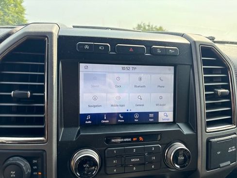 Used 2020 Ford F150 Raptor w/ Equipment Group 802A Luxury AWD/4WD image 24