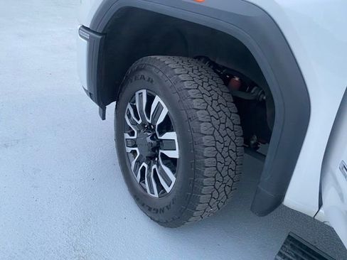 Used 2024 GMC Sierra 3500 Denali Ultimate image 24