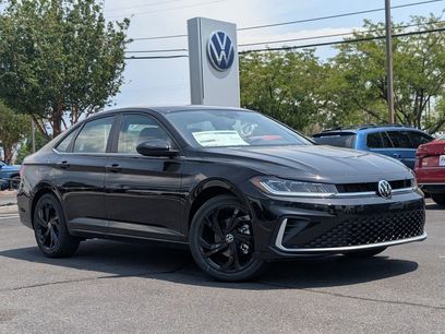 New 2025 Volkswagen Jetta SE