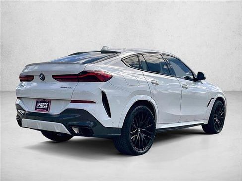Used 2023 BMW X6 xDrive40i w/ M Sport Package image 2