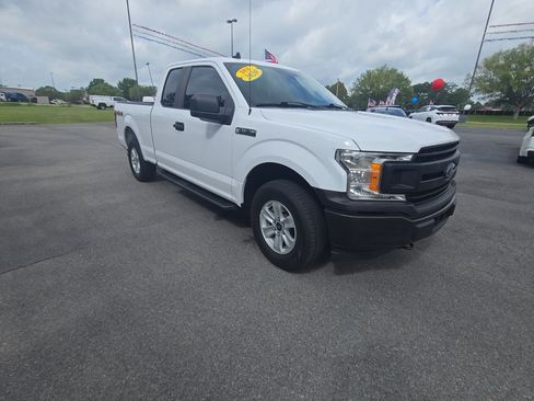 Used 2020 Ford F150 XL w/ Equipment Group 101A Mid AWD/4WD image 4