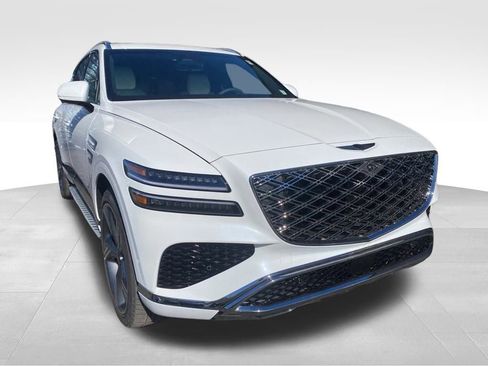New 2025 Genesis GV80 3.5T Prestige image 3