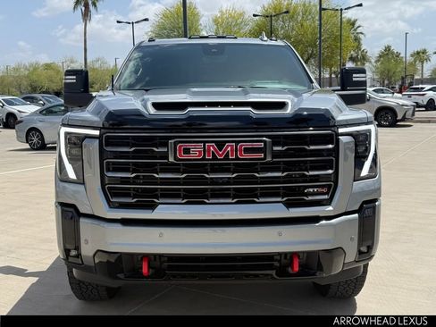 Used 2026 GMC Sierra 2500 AT4 w/ AT4 Premium Plus Package AWD/4WD image 5