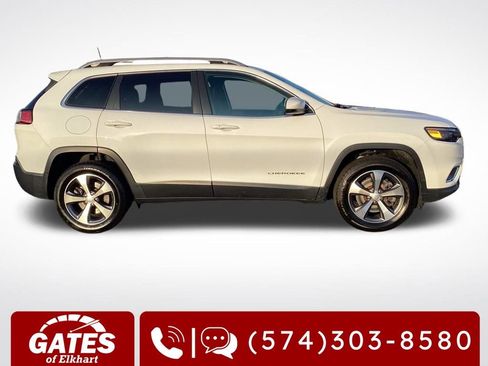 Used 2020 Jeep Cherokee Limited image 11