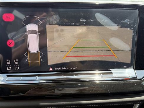 New 2025 Volkswagen Atlas SEL image 17