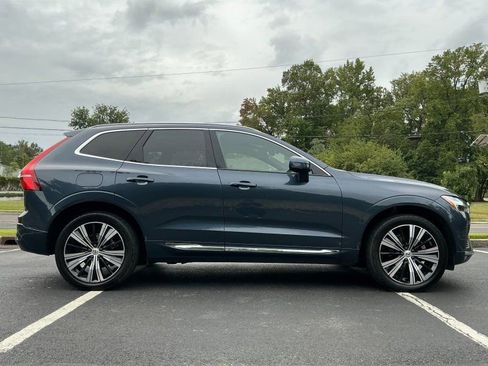 Used 2022 Volvo XC60 B5 Inscription w/ Advanced Package image 4