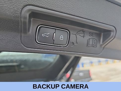 Used 2025 Ford Explorer ST AWD/4WD image 7
