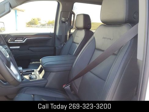 New 2024 GMC Sierra 1500 Denali w/ Technology Package image 21
