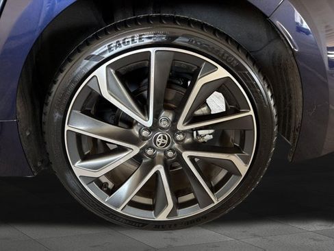 Used 2020 Toyota Corolla SE w/ SE Premium Package FWD image 24