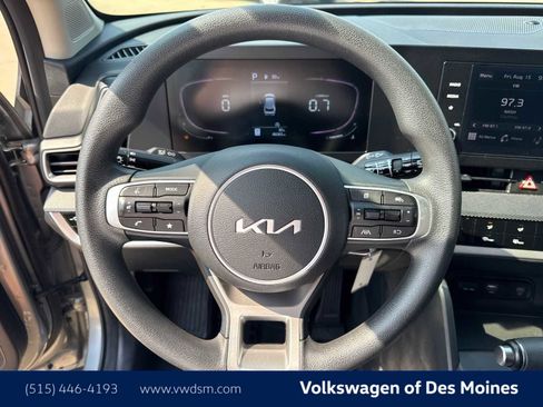 Used 2024 Kia Sportage LX image 15