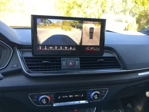 Used 2023 Audi Q5 2.0T Premium Plus w/ Premium Plus Package image 26