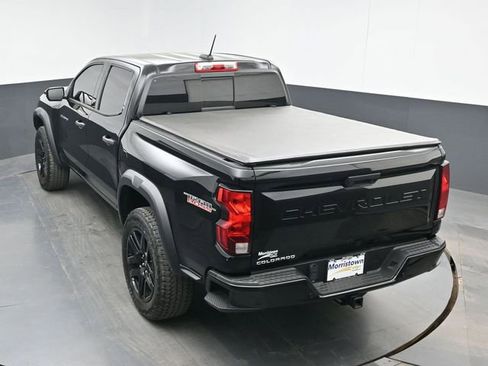 Used 2023 Chevrolet Colorado Trail Boss w/ Technology Package AWD/4WD image 35