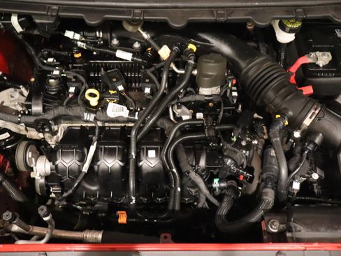 Used 2022 Ford Edge Titanium image 9