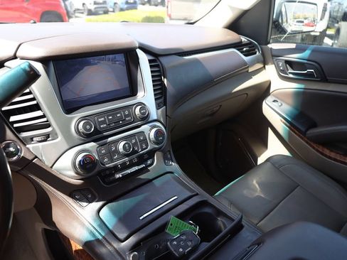 Used 2015 Chevrolet Tahoe LTZ RWD image 15