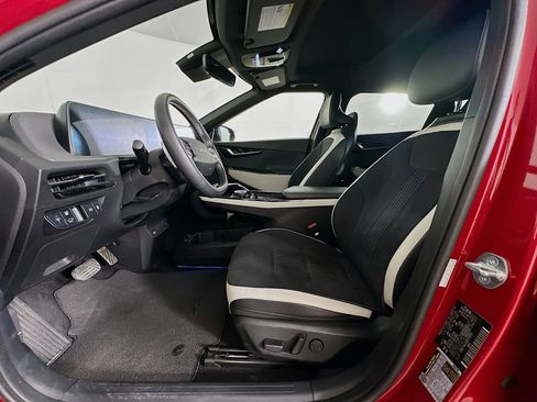 Used 2023 Kia EV6 GT-Line w/ GT-Line Suede Seat Package image 13