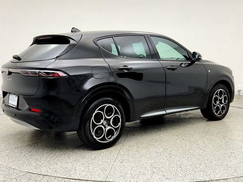 Used 2024 Alfa Romeo Tonale Ti AWD/4WD image 5