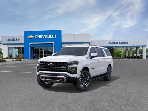 New 2026 Chevrolet Suburban Z71 w/ Z71 Off-Road Package AWD/4WD image 8