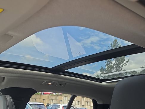 New 2026 Volvo XC40 B5 Plus w/ Protection Package Premier image 6