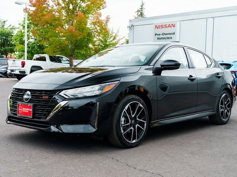 New 2025 Nissan Sentra SR w/ SR Premium Package image 3