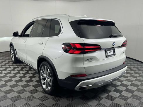 Used 2024 BMW X5 xDrive40i AWD/4WD image 8