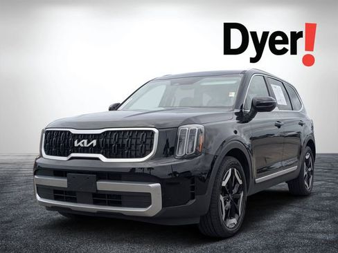 Certified 2024 Kia Telluride EX w/ EX Captain's Chair Package AWD/4WD image 8