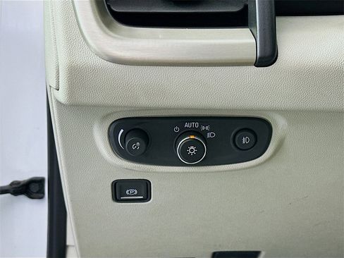 Used 2020 GMC Terrain Denali w/ Denali Premium Package image 10