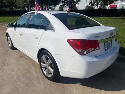 Used 2016 Chevrolet Cruze LT image 6