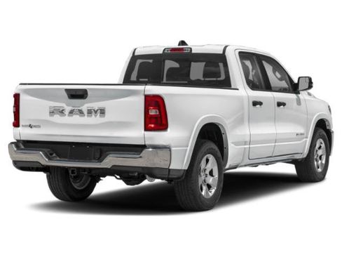 Used 2025 RAM 1500 Big Horn AWD/4WD image 5