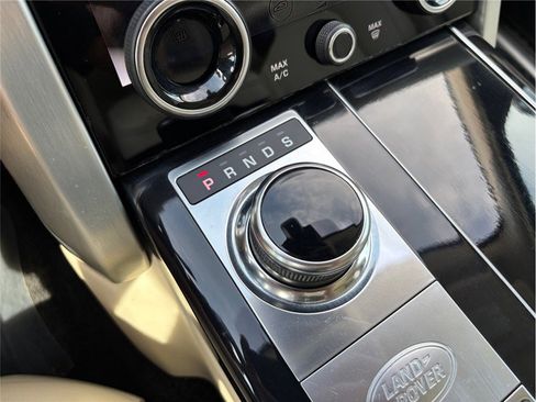 Used 2018 Land Rover Range Rover image 37