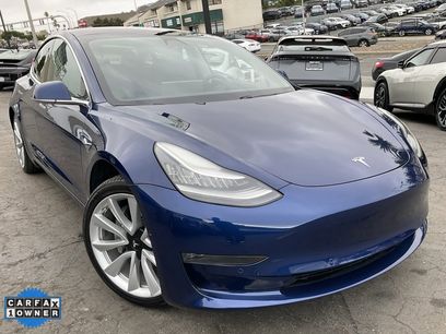Used 2019 Tesla Model 3 Standard Range Plus