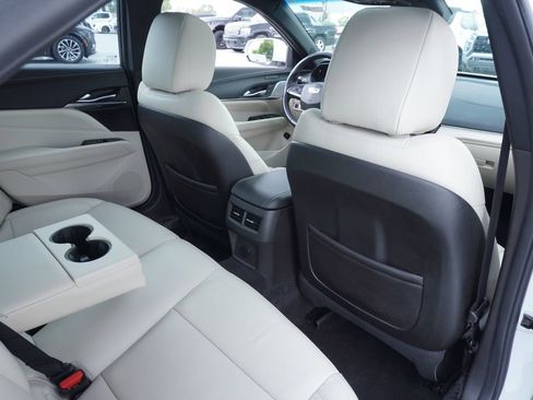 Certified 2023 Cadillac CT4 Premium Luxury image 10