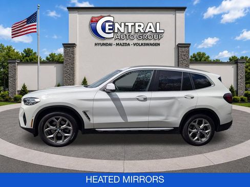 Used 2024 BMW X3 xDrive30i w/ Premium Package AWD/4WD image 5