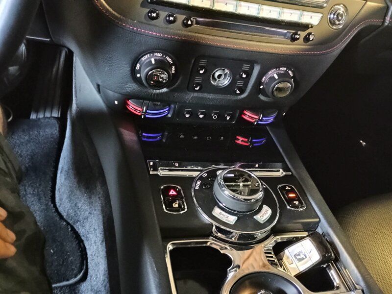 Used 2014 Rolls-Royce Ghost RWD image 30
