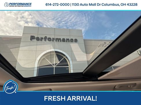 Used 2012 Jeep Grand Cherokee Overland AWD/4WD image 20