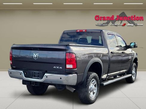 Used 2017 RAM 2500 Tradesman w/ Chrome Appearance Group AWD/4WD image 4