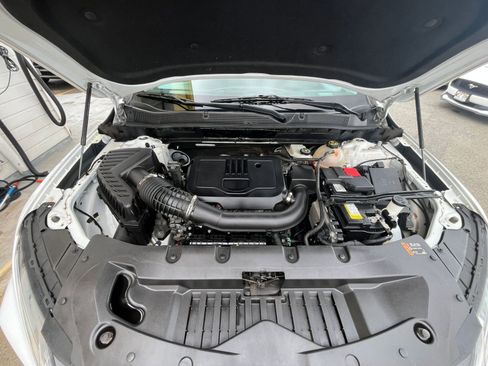 Used 2023 Chevrolet Blazer LT image 32