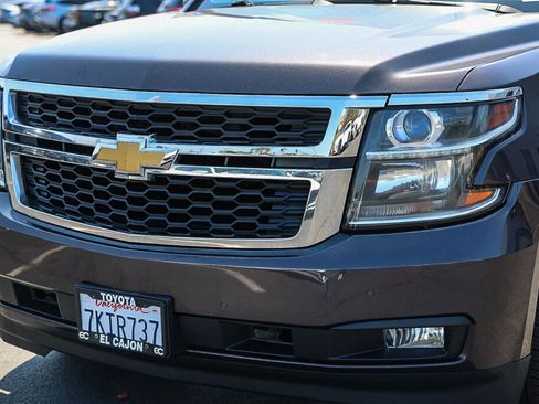 Used 2015 Chevrolet Suburban LT w/ Luxury Package RWD image 20