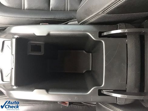 Used 2020 GMC Canyon Denali image 38