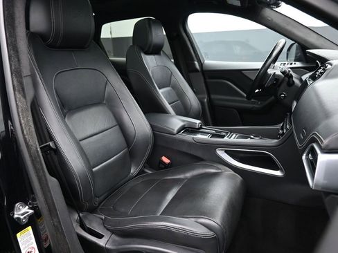 Used 2020 Jaguar F-PACE S image 26