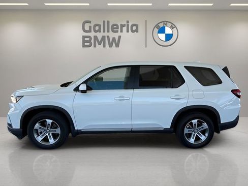 Used 2025 Honda Pilot EX-L image 13