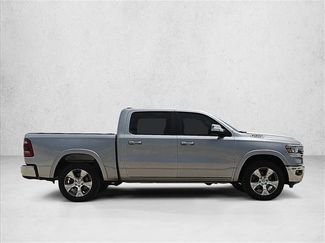 Used 2019 RAM 1500 Laramie AWD/4WD video 4