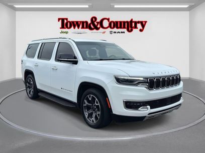 Used 2023 Jeep Wagoneer Series III w/ Convenience Group I