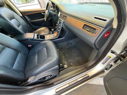 Used 2009 Volvo S80 3.2 image 13