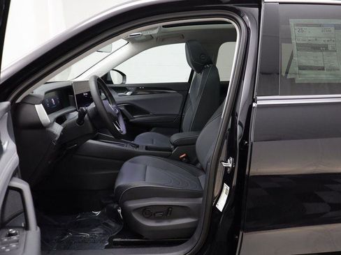 New 2026 Volkswagen Tiguan SE image 5