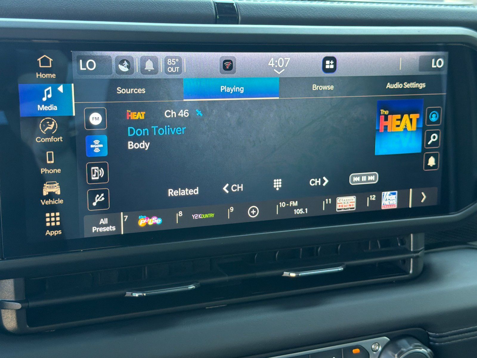 Used 2026 Jeep Gladiator Mojave AWD/4WD image 20